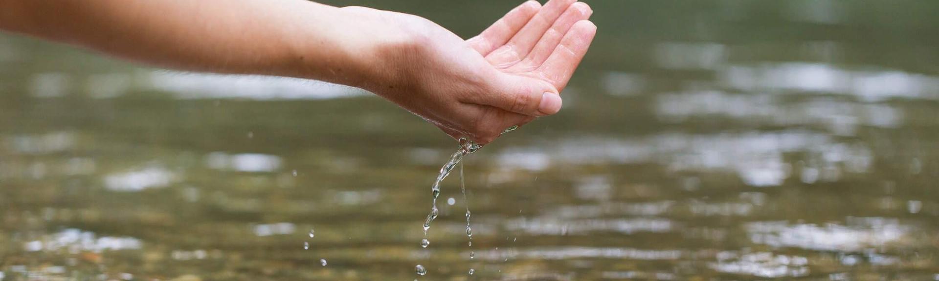 Agua Termal de Avéne  ¿Qué es y cómo funciona?